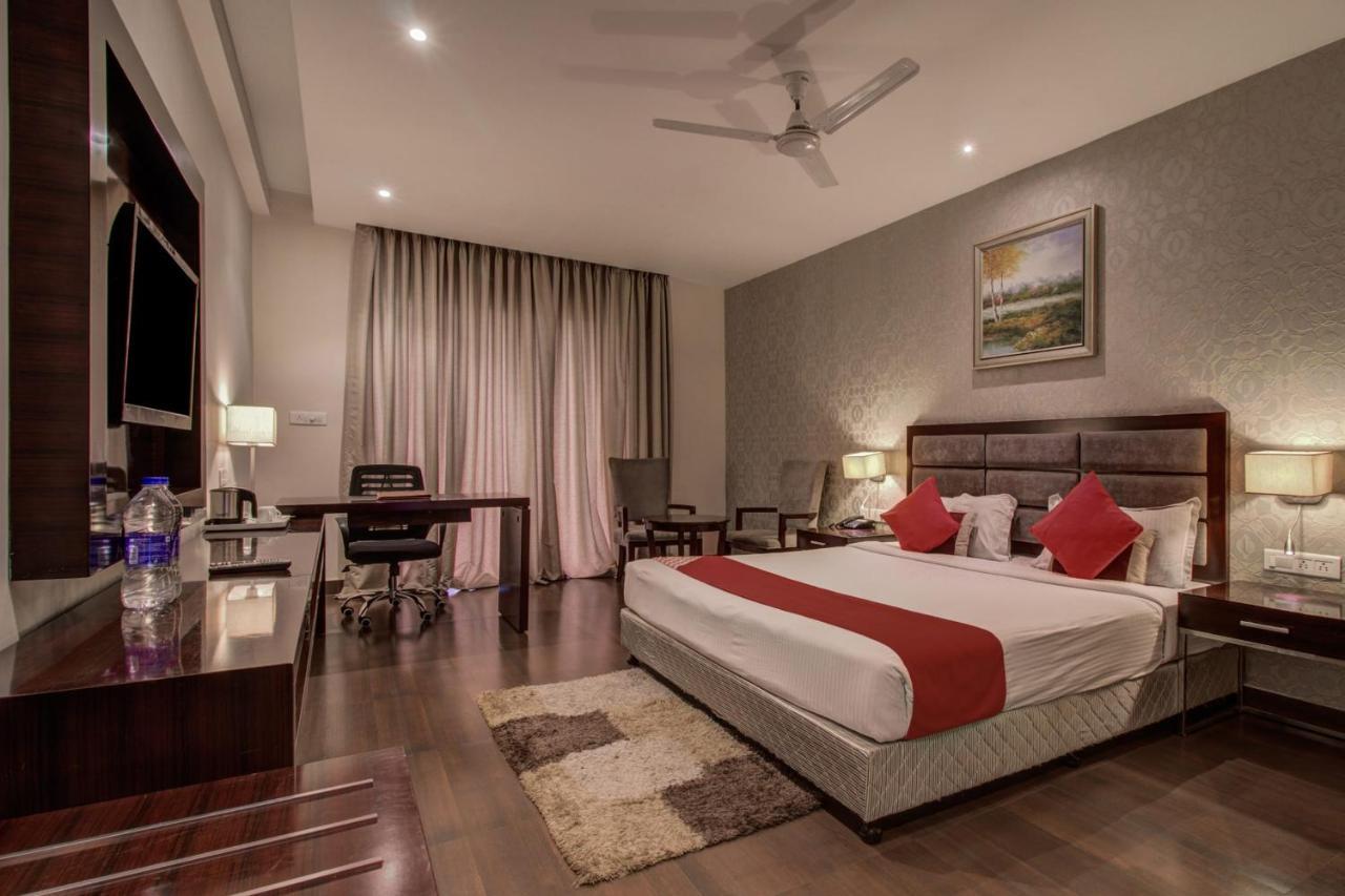 Oyo 3575 The Wave International Hotel Jamshedpur Luaran gambar
