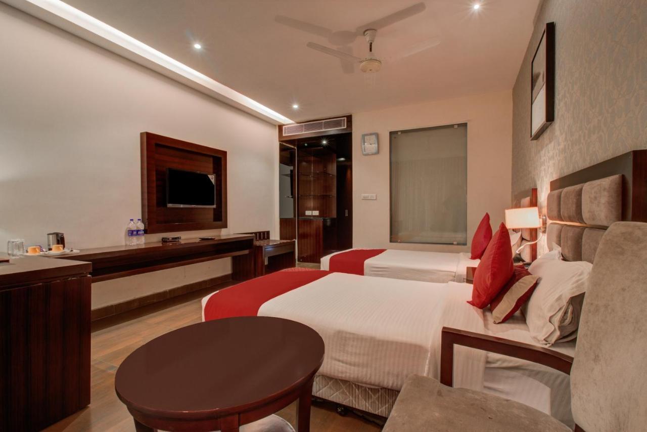 Oyo 3575 The Wave International Hotel Jamshedpur Luaran gambar